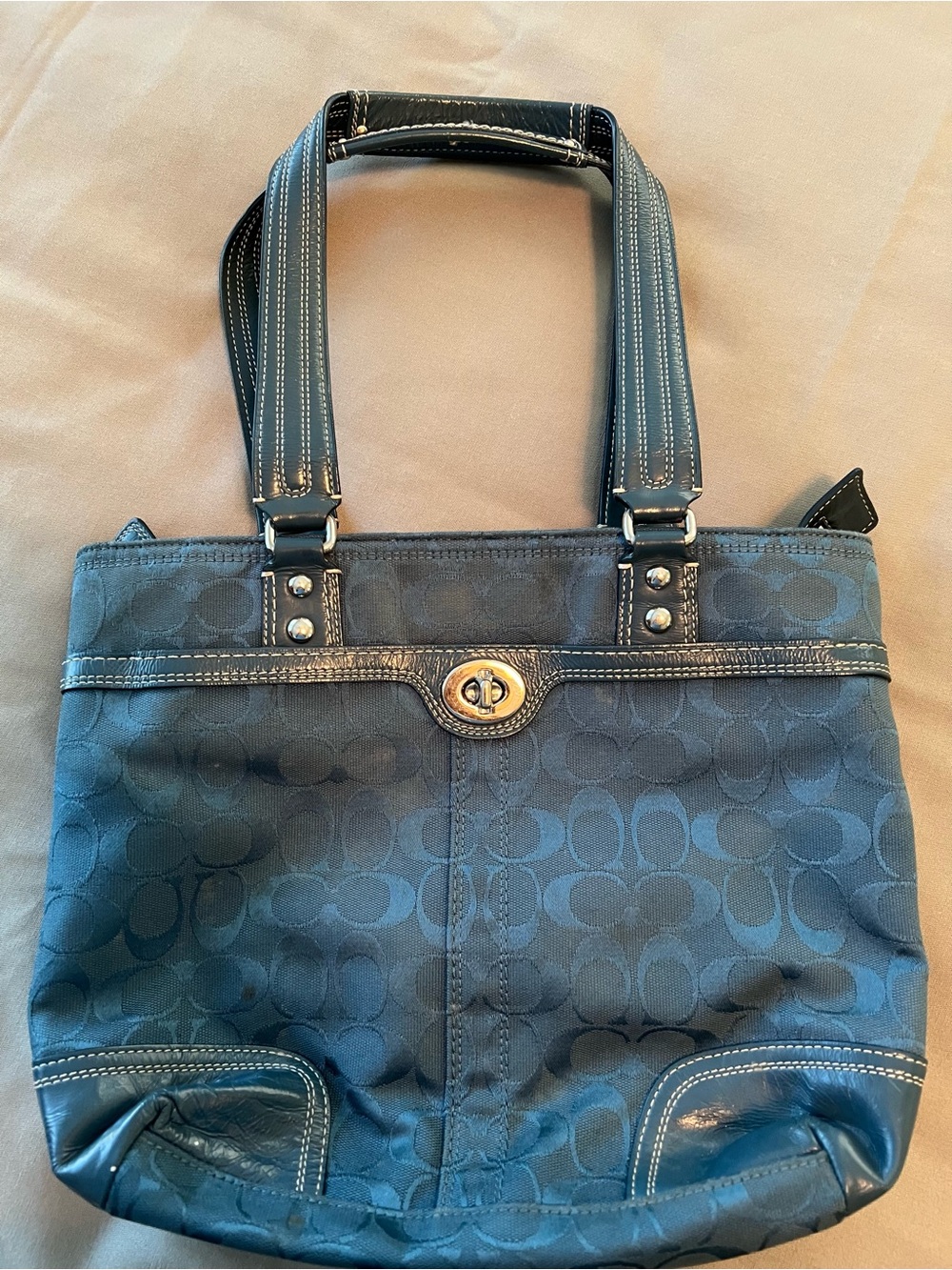 Coach Blue Hampton Signature Turnlock Shoulder Tote Bag F13973